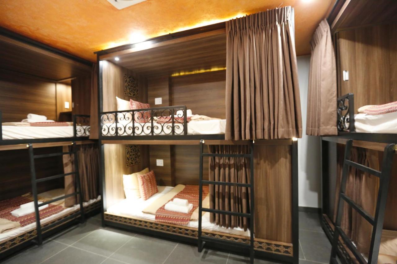 Aquarizon Boutique Hostel & City Bar Ho Chi Minh-staden Exteriör bild
